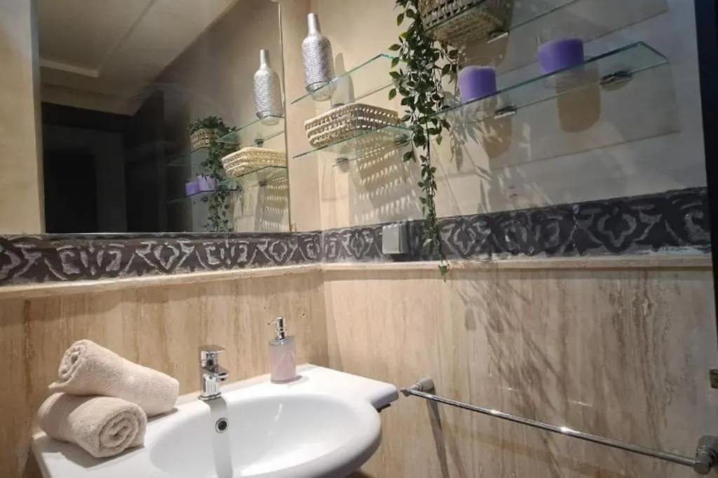 Апартаменты Appartement 2 Chambres En Plein Centre Ville Gueliz Marrakech Марракеш